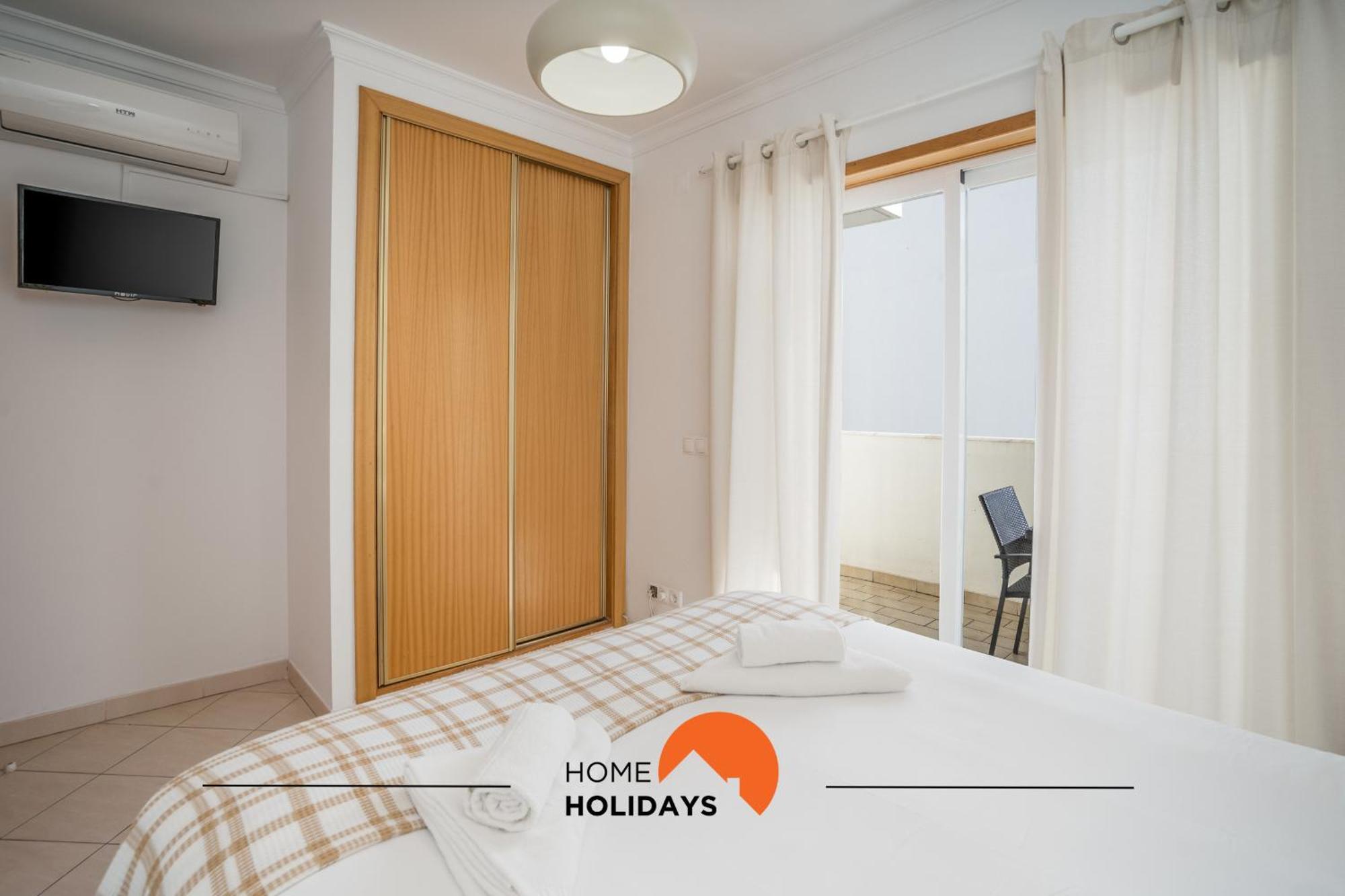 Apartment #001 Verissimo Flat By Holidays
