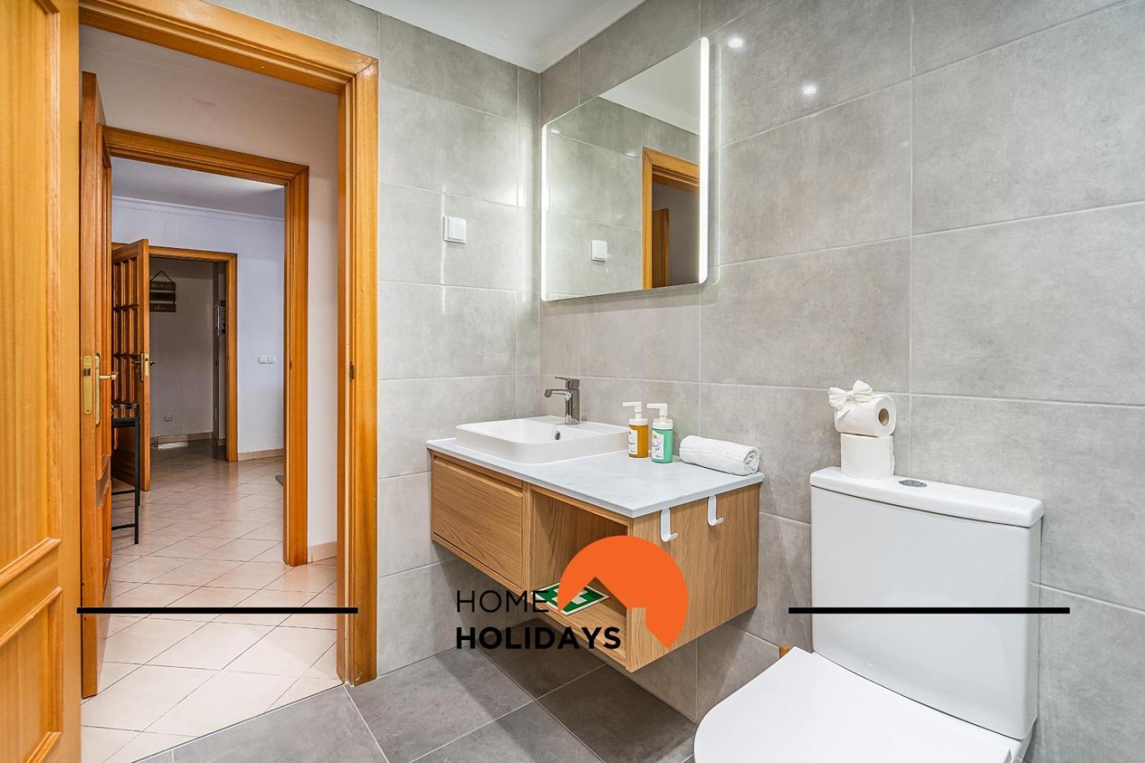 Apartment #001 Verissimo Flat By Holidays